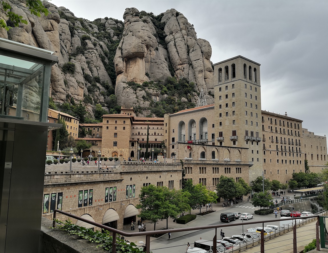 Santa Maria de Montserrat Abbey